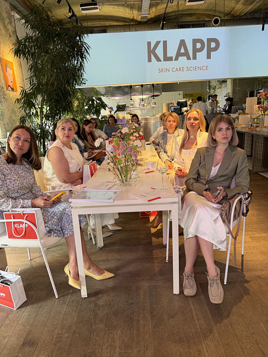 Бьюти-завтрак с экспертами KLAPP. Презентация новой линии с экзосомами - EXO|GEN. Результат, который хочется сохранить.